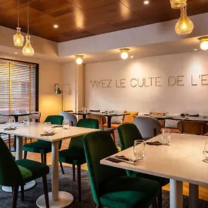 4* Отель Mercure Montparnasse Pasteur