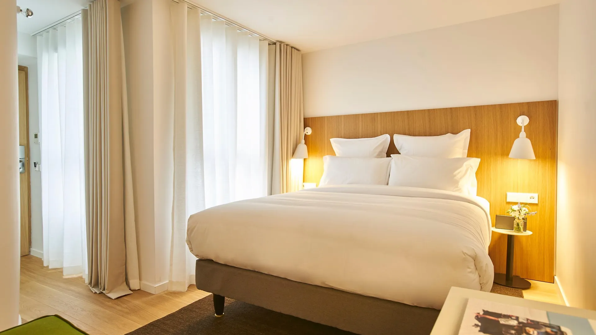 9Hotel Republique Paris