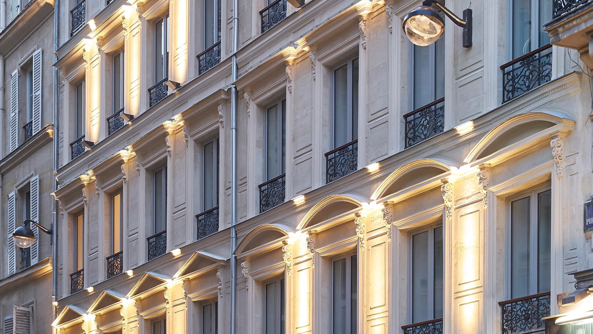 9Hotel Republique Paris