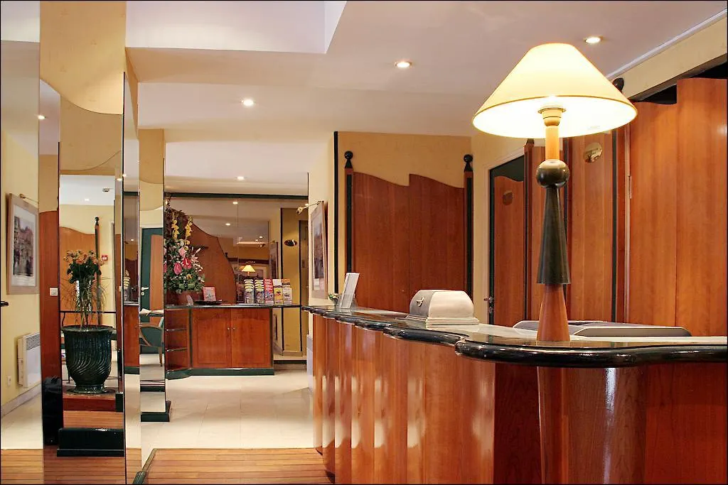 9Hotel Republique Paris